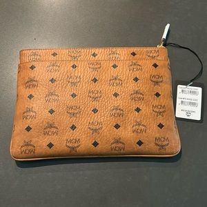 NWT AUTHENTIC COGNAC VISETOS MCM CROSSBODY BAG